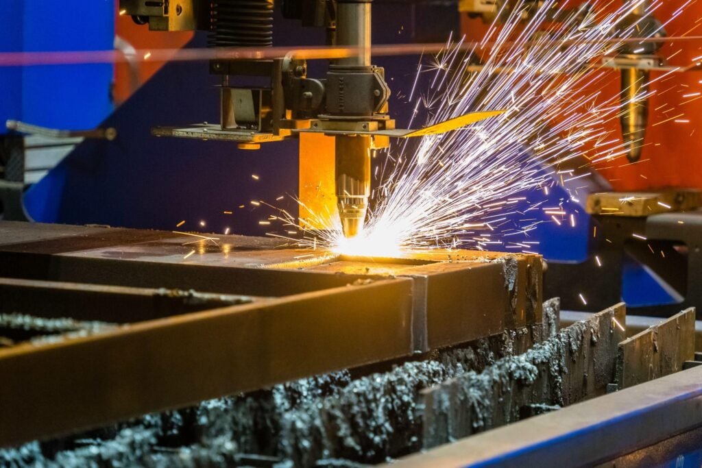 hand-held fiber laser welding