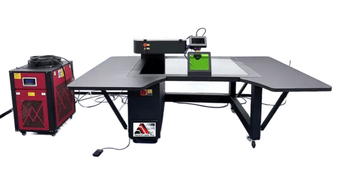 What Is a Fiber Laser Welder for Medium Channel Letters and How Does It Work?